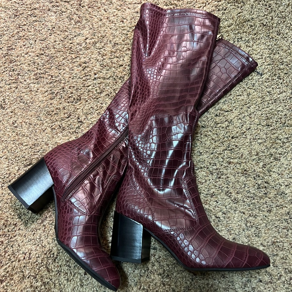 Franco sarto knee high burgundy boots size 8. Brand new never worn